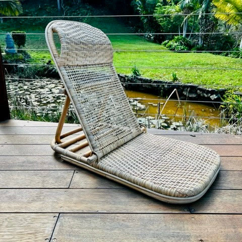 Rattan fold 2024 up chair