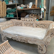 Load image into Gallery viewer, Carved Natural White Wash Daybed