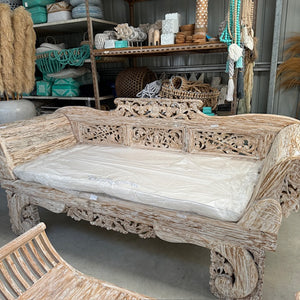 Carved Natural White Wash Daybed